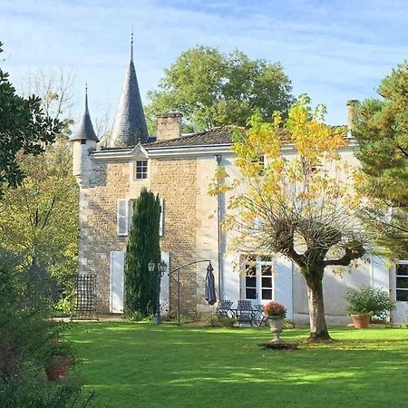 Mazette! Le Chateau Ніор Екстер'єр фото